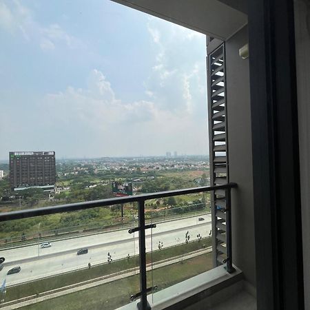 Stay N Cozy Apartemen Sky House Bsd By Sm Room Samporo Dış mekan fotoğraf
