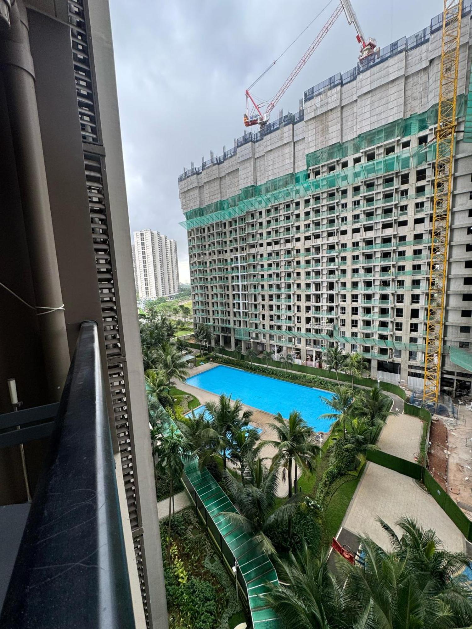 Stay N Cozy Apartemen Sky House Bsd By Sm Room Samporo Dış mekan fotoğraf